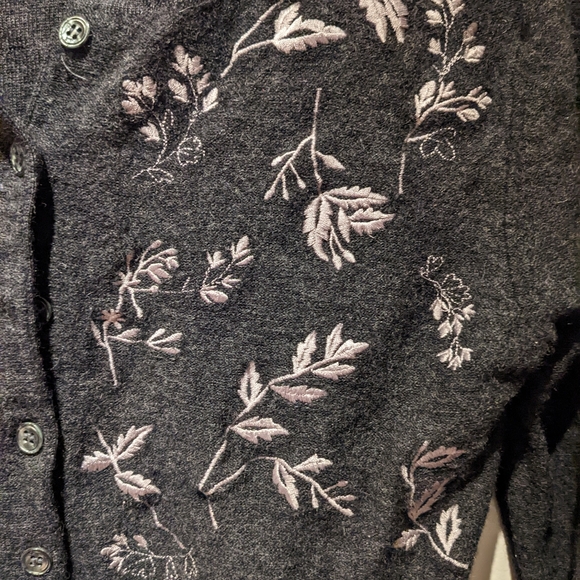 Eddie Bauer Embroidered Wool Cardigan - Picture 3 of 4